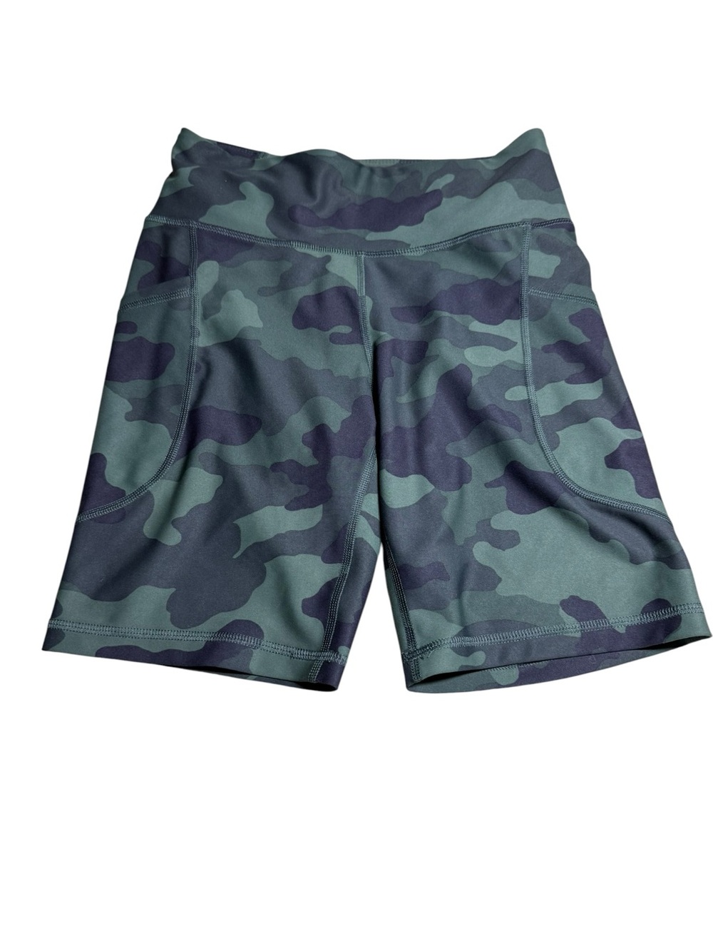 Old Navy Green Camo Mid-Rise Bike‎ Shorts